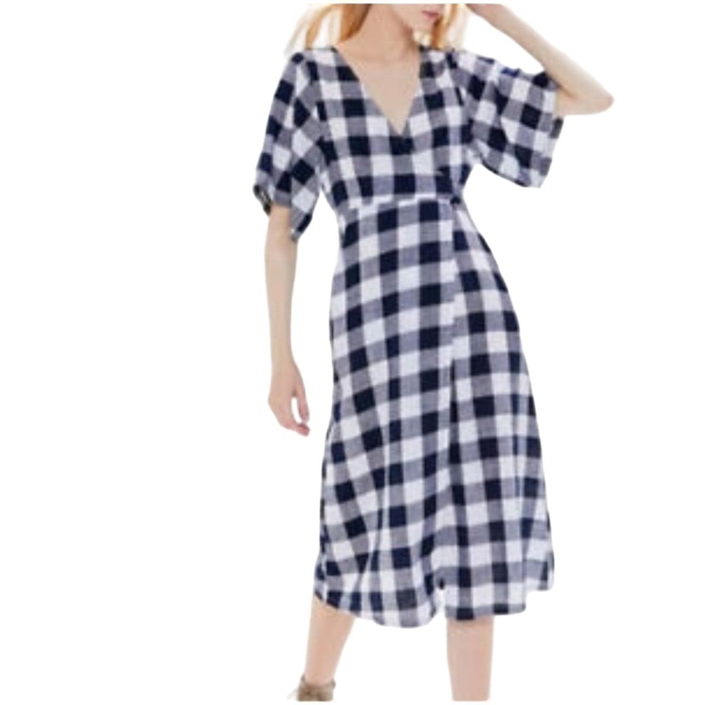 Urban Outfitters Kayla Gingham Surplice Wrap Midi Dress size xs blue
